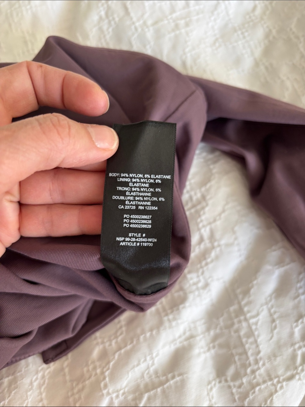 Aritzia
Contour Fixture Bodysuit Smoked Eggplant Size M - Picture 12 of 14